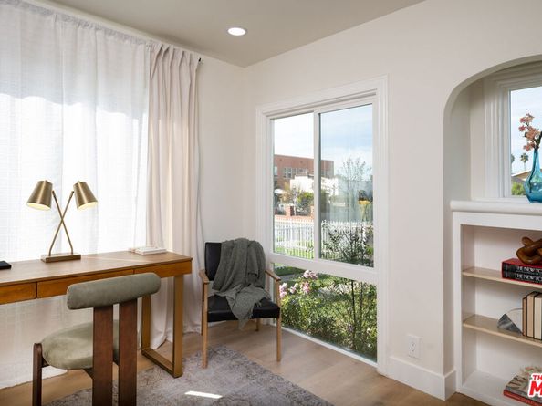 2122 S Harcourt Avenue, Los Angeles CA 90016