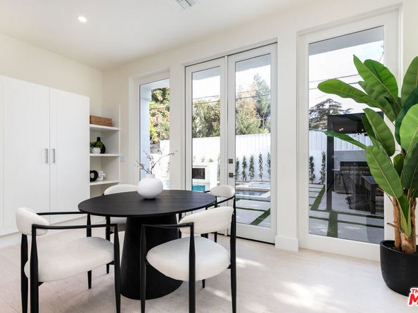 526 N Plymouth Boulevard, Los Angeles CA 90004