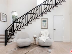 526 N Plymouth Boulevard, Los Angeles CA 90004