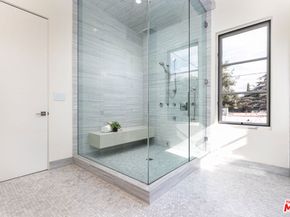 526 N Plymouth Boulevard, Los Angeles CA 90004