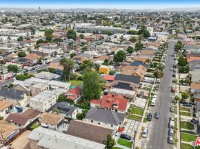 227 W 41st Street, Los Angeles CA 90037