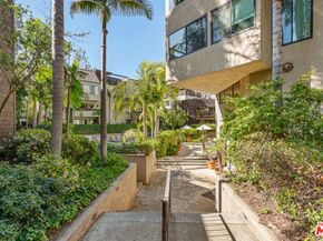 950 N Kings Road 106, West Hollywood CA 90069