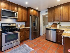 1013 16th Street 104, Santa Monica CA 90403