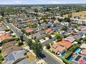 5507 Bluebell Avenue, Valley Village CA 91607