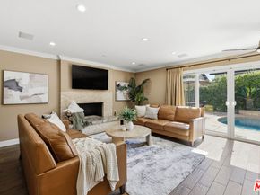 5507 Bluebell Avenue, Valley Village CA 91607