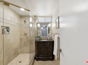 5507 Bluebell Avenue, Valley Village CA 91607