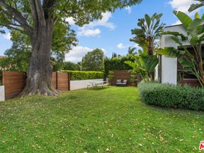 5051 Noble Avenue, Sherman Oaks CA 91403
