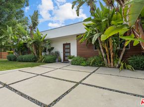 5051 Noble Avenue, Sherman Oaks CA 91403