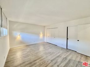 5346 Fairview Boulevard, Los Angeles CA 90056