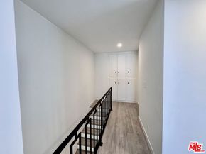 5346 Fairview Boulevard, Los Angeles CA 90056