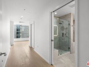 1155 S Grand Avenue 2109, Los Angeles CA 90015