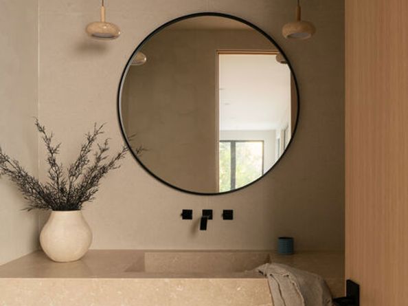 2608 Zorada Drive, Los Angeles CA 90046