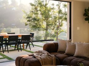 2608 Zorada Drive, Los Angeles CA 90046