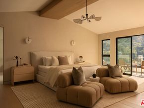 2608 Zorada Drive, Los Angeles CA 90046