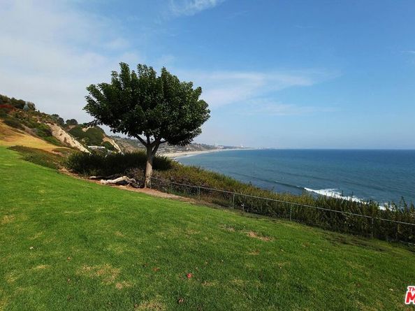 17366 W Sunset Boulevard 206, Pacific Palisades CA 90272