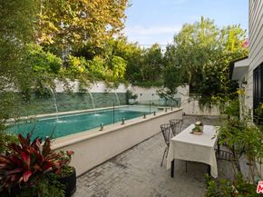 1338 Comstock Avenue, Los Angeles CA 90024