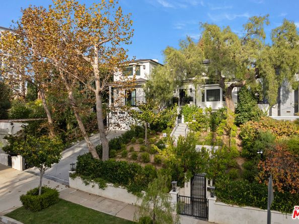 1338 Comstock Avenue, Los Angeles CA 90024