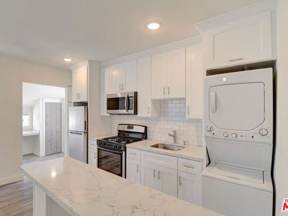 15328 S San Pedro Street, Gardena CA 90248