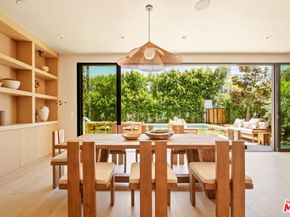 636 N Laurel Avenue, Los Angeles CA 90048