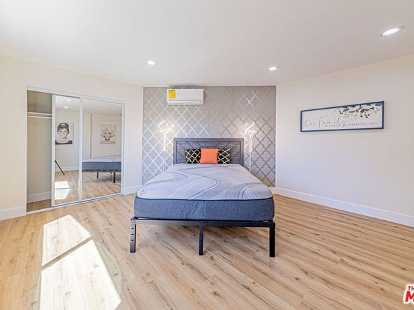 5633 La Mirada Avenue, Los Angeles CA 90038