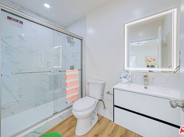 5633 La Mirada Avenue, Los Angeles CA 90038