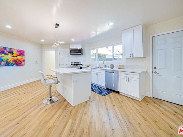 5633 La Mirada Avenue, Los Angeles CA 90038