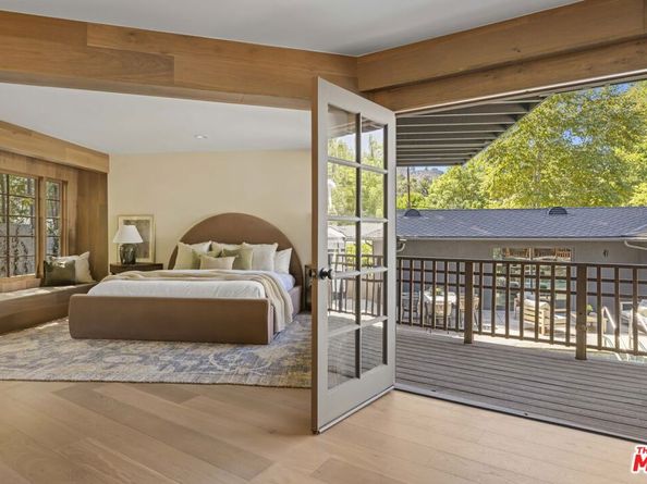 11747 Canton Place, Studio City CA 91604