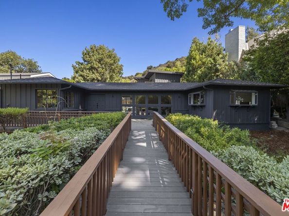 11747 Canton Place, Studio City CA 91604