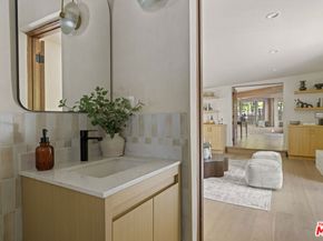 11747 Canton Place, Studio City CA 91604