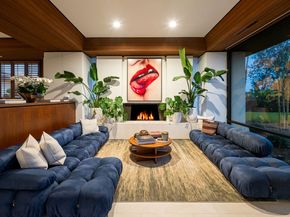 10865 Savona Road, Los Angeles CA 90077