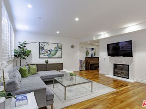 4661 Wilshire Boulevard 204, Los Angeles CA 90010