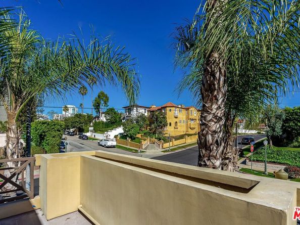 10555 ASHTON Avenue 201, Los Angeles CA 90024