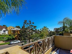 10555 ASHTON Avenue 201, Los Angeles CA 90024