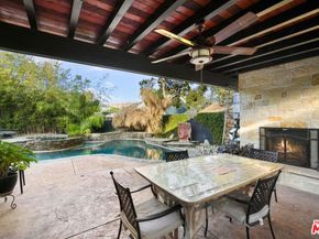 5324 Irvine Avenue, Valley Village CA 91601