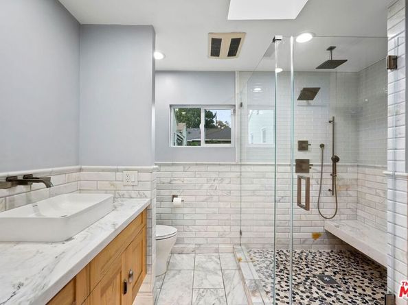 5324 Irvine Avenue, Valley Village CA 91601