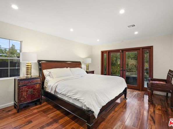 5324 Irvine Avenue, Valley Village CA 91601