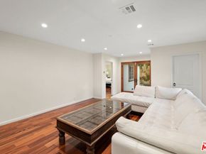 5324 Irvine Avenue, Valley Village CA 91601