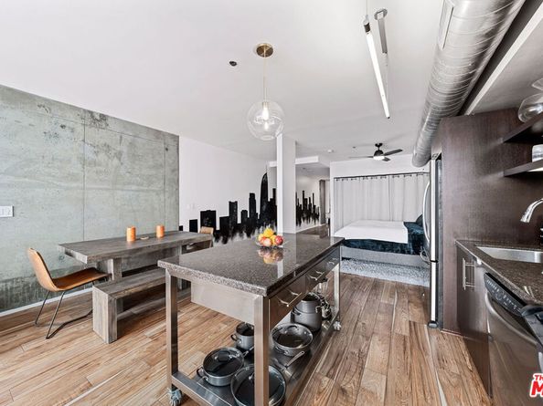 1111 S Grand Avenue 1111, Los Angeles CA 90015