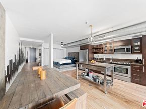 1111 S Grand Avenue 1111, Los Angeles CA 90015