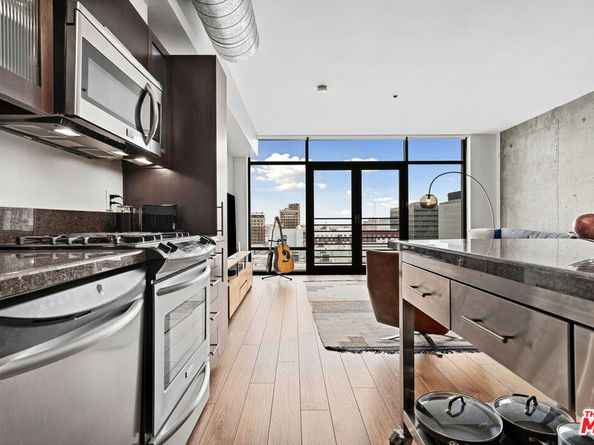 1111 S Grand Avenue 1111, Los Angeles CA 90015