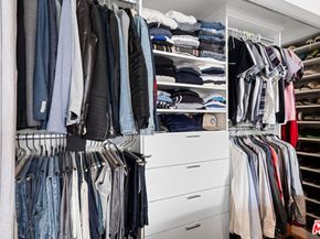 1111 S Grand Avenue 1111, Los Angeles CA 90015