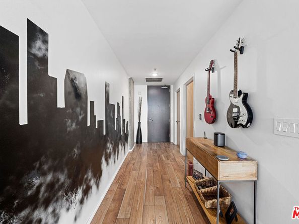 1111 S Grand Avenue 1111, Los Angeles CA 90015