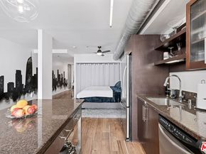 1111 S Grand Avenue 1111, Los Angeles CA 90015