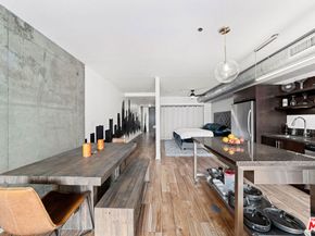 1111 S Grand Avenue 1111, Los Angeles CA 90015