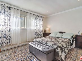 4610 Densmore Avenue 105, Encino CA 91436