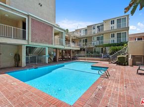 4610 Densmore Avenue 105, Encino CA 91436