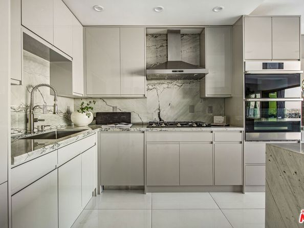 8638 Hollywood Boulevard, Los Angeles CA 90069