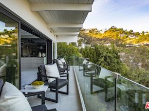 8638 Hollywood Boulevard, Los Angeles CA 90069