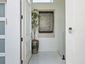 8638 Hollywood Boulevard, Los Angeles CA 90069