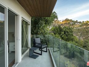 8638 Hollywood Boulevard, Los Angeles CA 90069